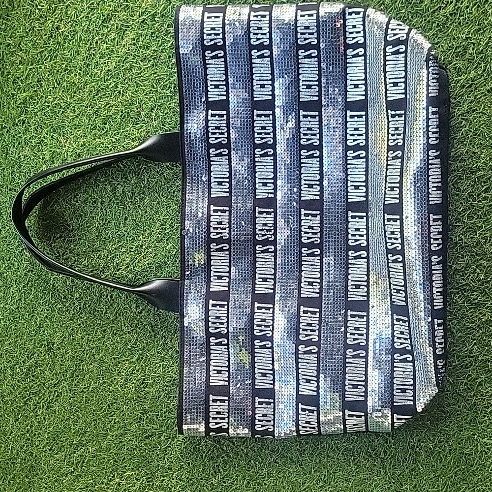 Black Victoria bag